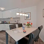 Apartment Haus Bodmen C, Anemone *